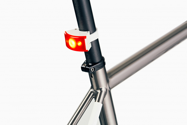 Bookman cykellampa bak vit