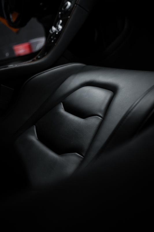 MCLAREN LEATHER CLEANER 01